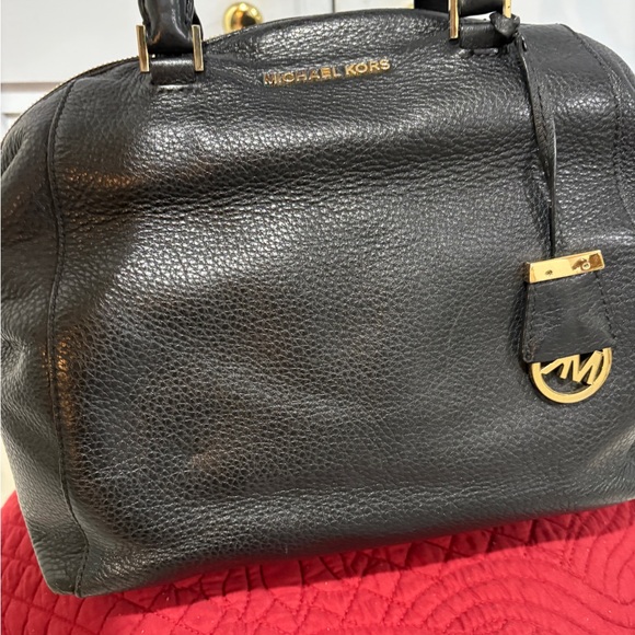Michael Kors Black Pebbled Leather Satchel with Gold Hardware + Matching Wallet - Picture 12 of 17